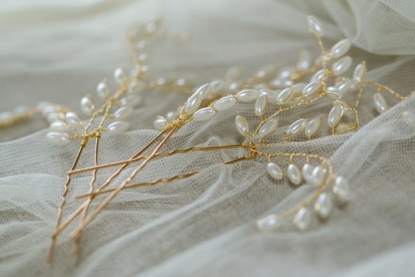 Pearl Drop Long Pin - Image 3