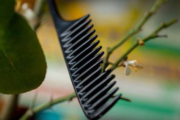 My Wig Comb - Image 3